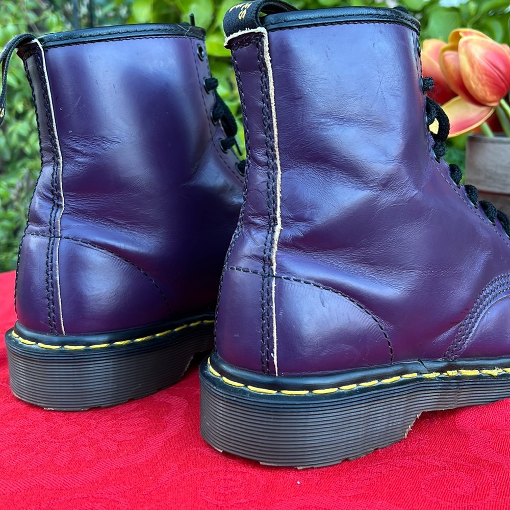 🏴 Dr. Martens MIE Vintage Purple Lace Up Combat Boots UK 7 - Picture 7 of 17